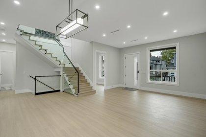 Family Room Photo of 17246 59 Avenue, Surrey, BC