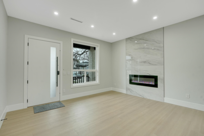 Kitchen Photo of 17246 59 Avenue, Surrey, BC