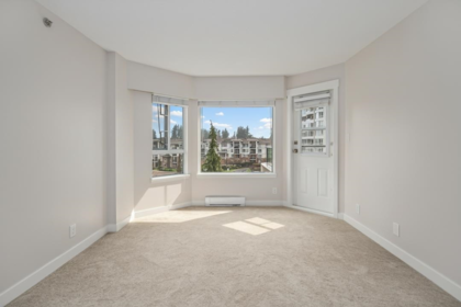 Powder Room Photo of 502 3170 Gladwin Road, Abbotsford, BC