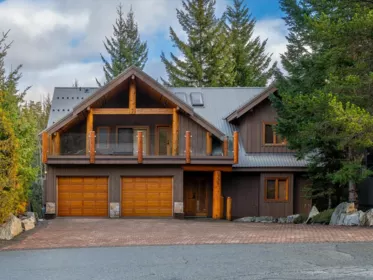 6238 Palmer Drive, Whistler, BC, Whistler — Single Family Residence for sale