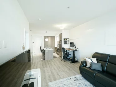 213 516 Foster Avenue, Coquitlam, BC, Coquitlam — Apartment/Condo for sale