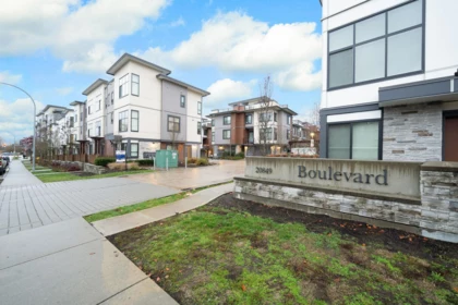 12 20849 78b Avenue, Langley, BC, Langley — Townhouse for sale