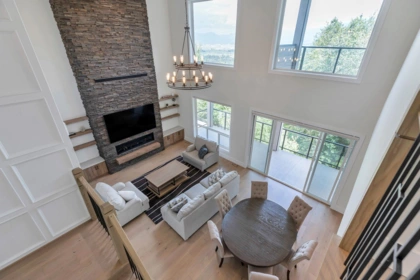 Entry Foyer Photo of 5686 Crimson Ridge, Chilliwack, BC