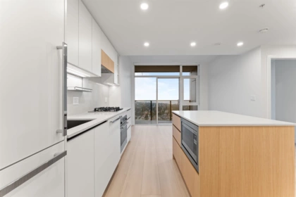 2606 13573 98a Avenue, Surrey, BC, Whalley — 1 bed apartment/condo for sale