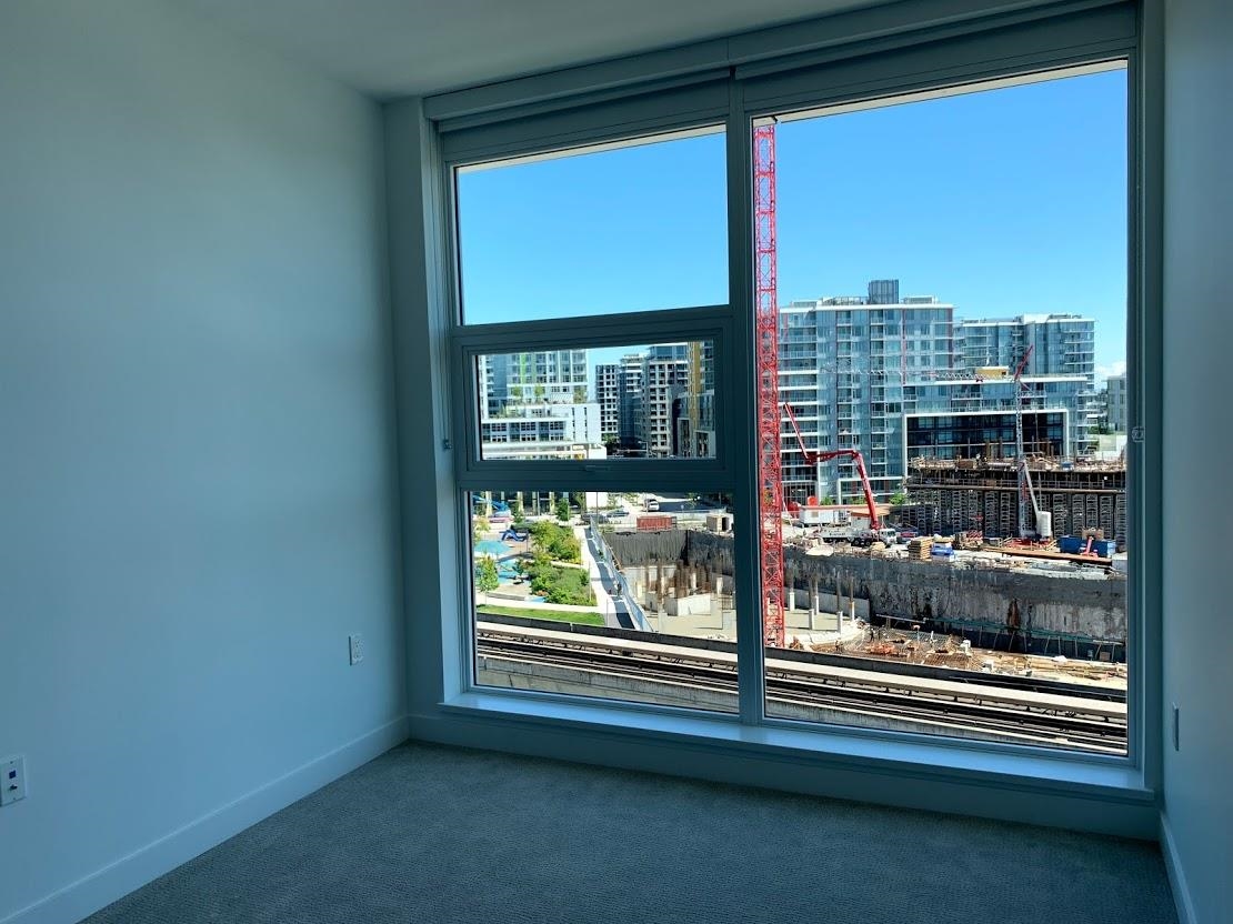 Kitchen Island Photo of 903 3331 No. 3 Road, Richmond, BC