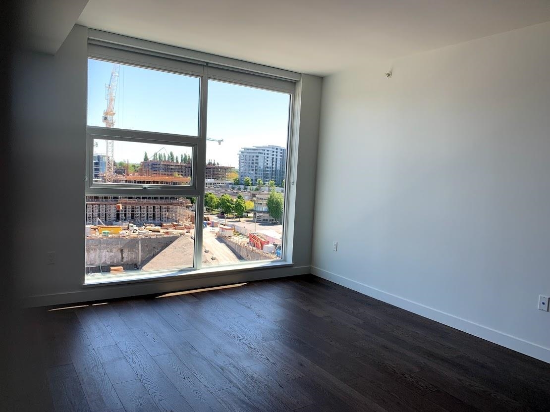 Living Room Photo of 903 3331 No. 3 Road, Richmond, BC