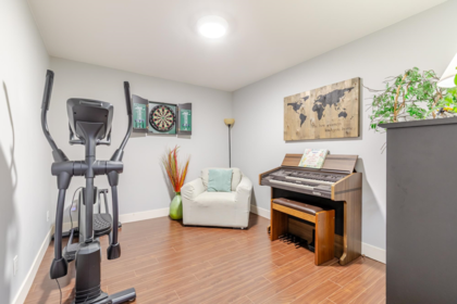 Powder Room Photo of 12 30748 Cardinal Avenue, Abbotsford, BC