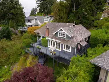 Front Yard Photo of 3654 Creery Avenue, West Vancouver, BC