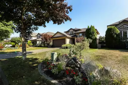 16932 60a Avenue, Surrey, BC, Surrey — Single Family Residence for sale