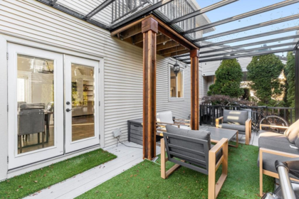 Outdoor Kitchen Photo of 14680 72a Avenue, Surrey, BC