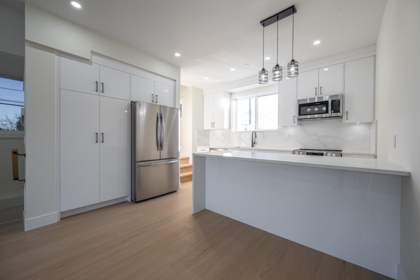 Family Room Photo of D 7533 Wren Street, Mission, BC