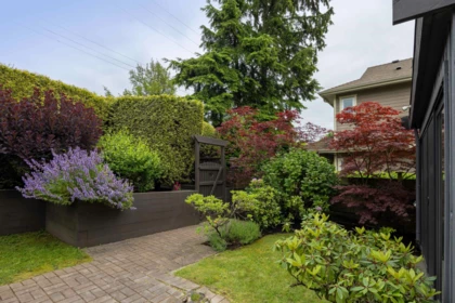 1915 Chesterfield Avenue, North Vancouver, BC, North Vancouver — Single Family Residence for sale