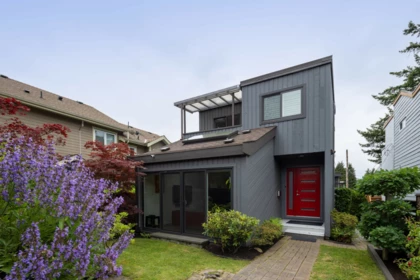 1915 Chesterfield Avenue, North Vancouver, BC, North Vancouver — Single Family Residence for sale