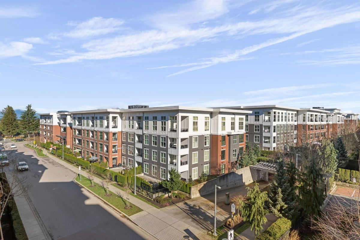 Entry Foyer Photo of 432 8067 207 Street, Langley, BC