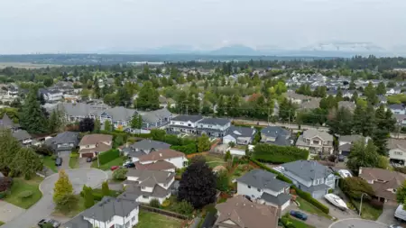 Outdoor Patio Photo of 18460 64 Avenue, Surrey, BC