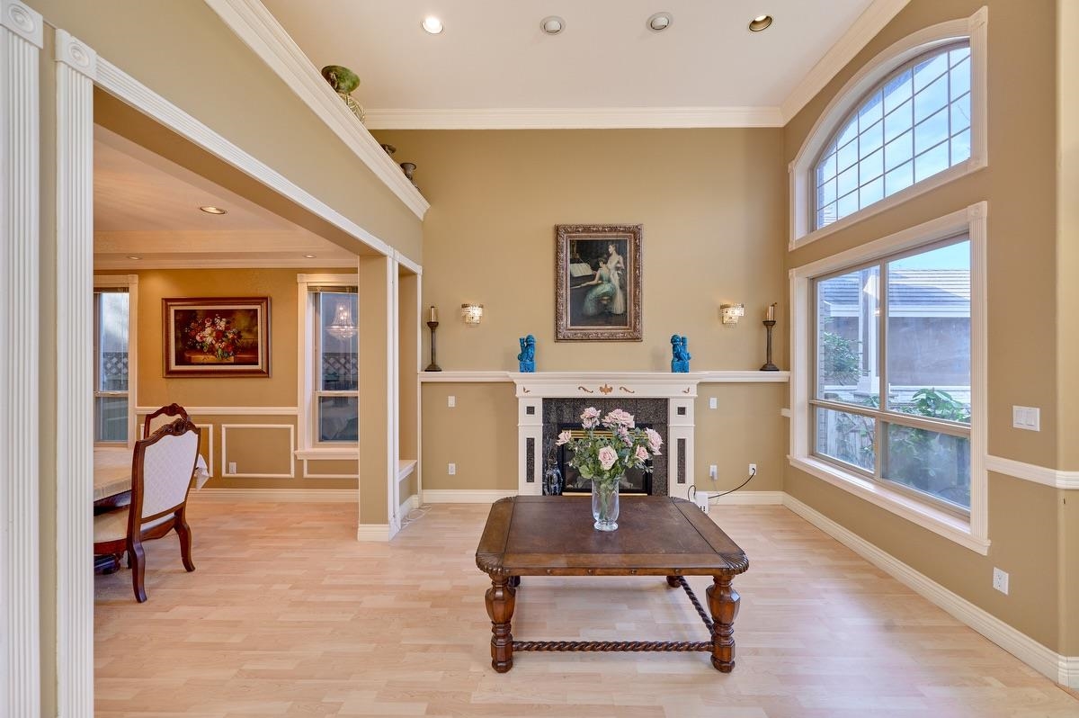 Family Room Photo of 3820 Lockhart Road, Richmond, BC