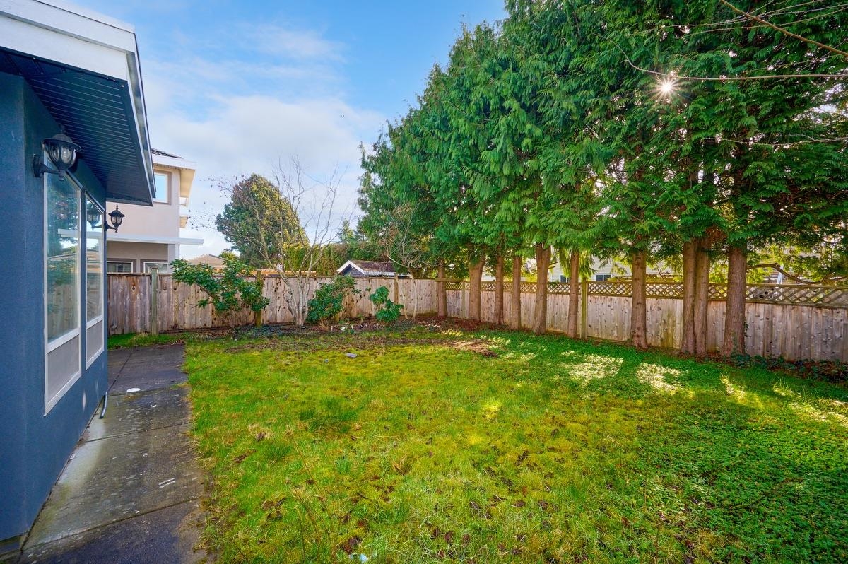 Outdoor Deck Photo of 3820 Lockhart Road, Richmond, BC