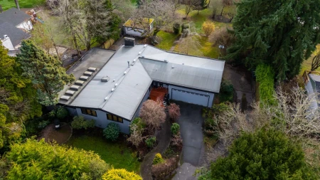 13364 57 Avenue, Surrey, BC, Surrey — Single Family Residence for sale