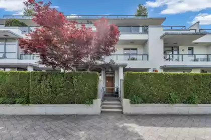 Swimming Pool Photo of 6018 Chancellor Mews, Vancouver, BC