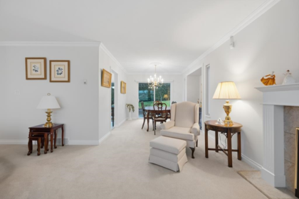 Pantry Photo of 2941 Edgehill Avenue, Abbotsford, BC
