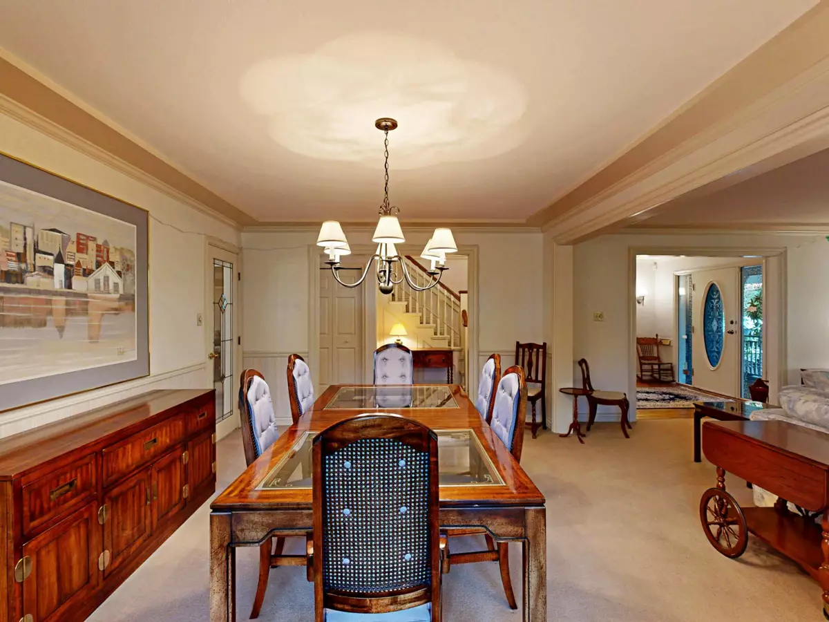 Breakfast Nook Photo of 9480 Whiteoak Gate, Richmond, BC