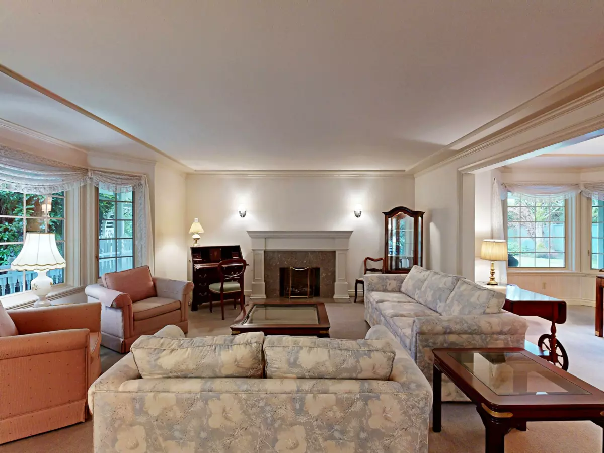 Dining Area Photo of 9480 Whiteoak Gate, Richmond, BC