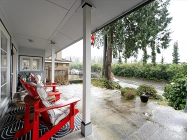 322 E 25th Street, North Vancouver, BC