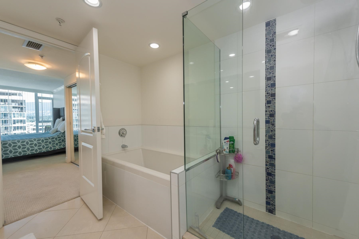 Loft / Bonus Room Photo of 1003 133 E Esplanade, North Vancouver, BC