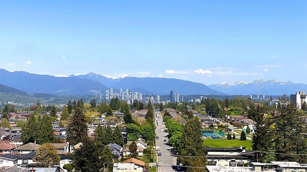 Front Yard Photo of 1403 7178 Collier Street, Burnaby, BC