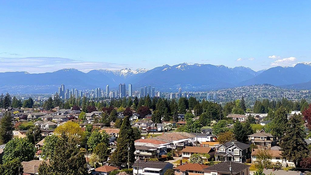 Swimming Pool Photo of 1403 7178 Collier Street, Burnaby, BC
