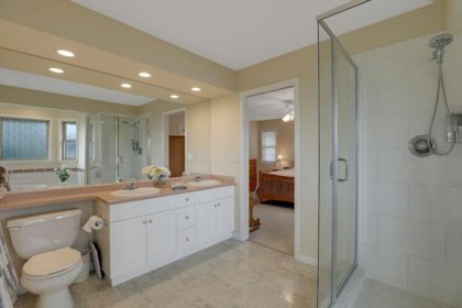 Laundry Room Photo of 8020 Kestrel Court, Surrey, BC