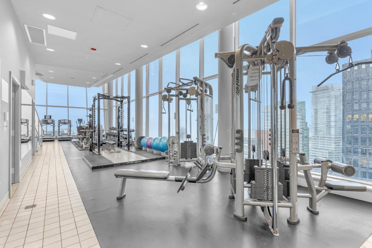 Dining Area Photo of 2305 1205 W Hastings Street, Vancouver, BC