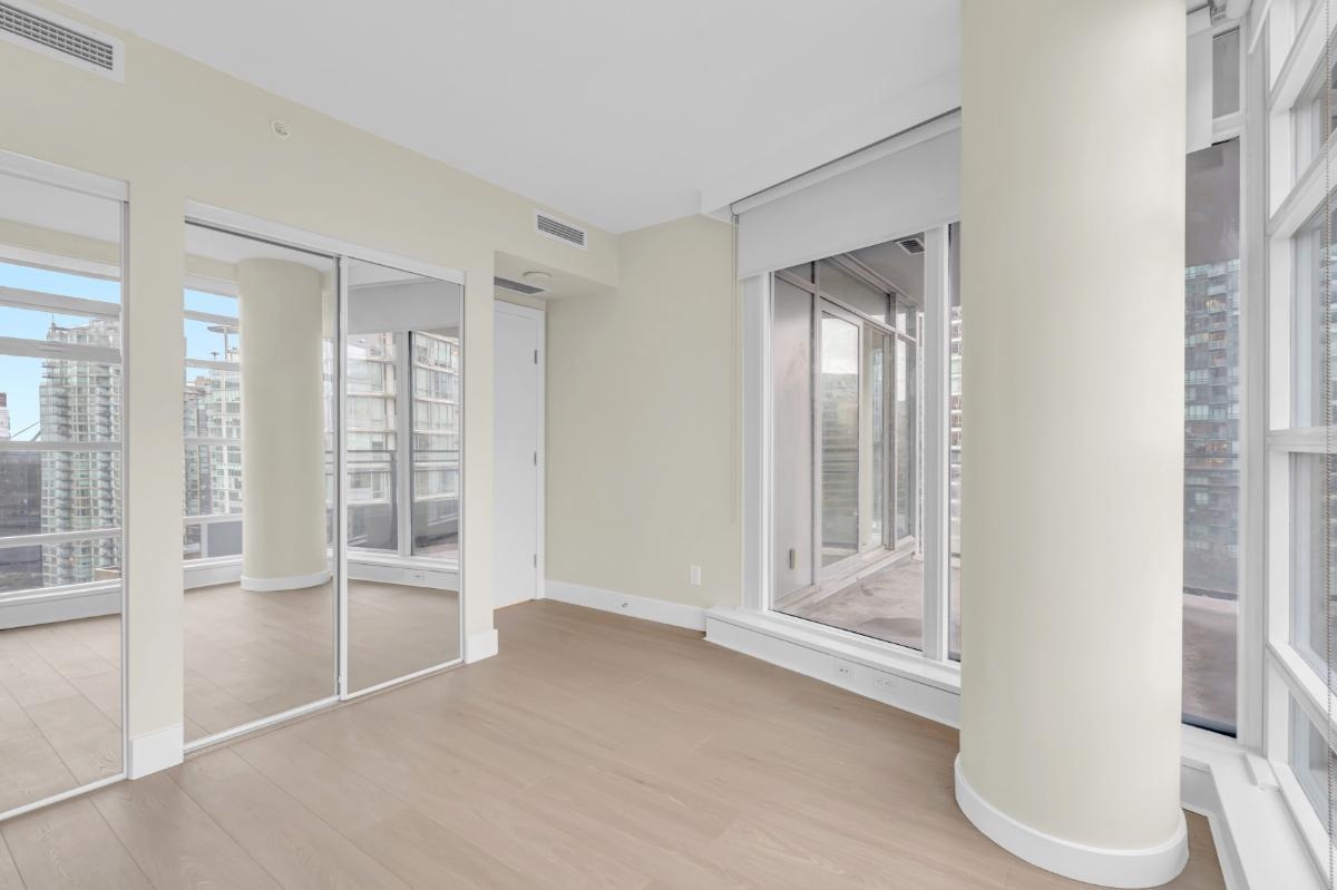 Mudroom Photo of 2305 1205 W Hastings Street, Vancouver, BC