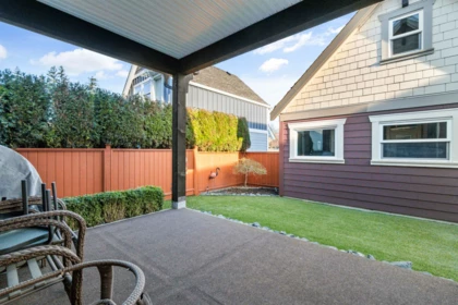 Front Yard Photo of 45218 Nicomen Crescent, Chilliwack, BC