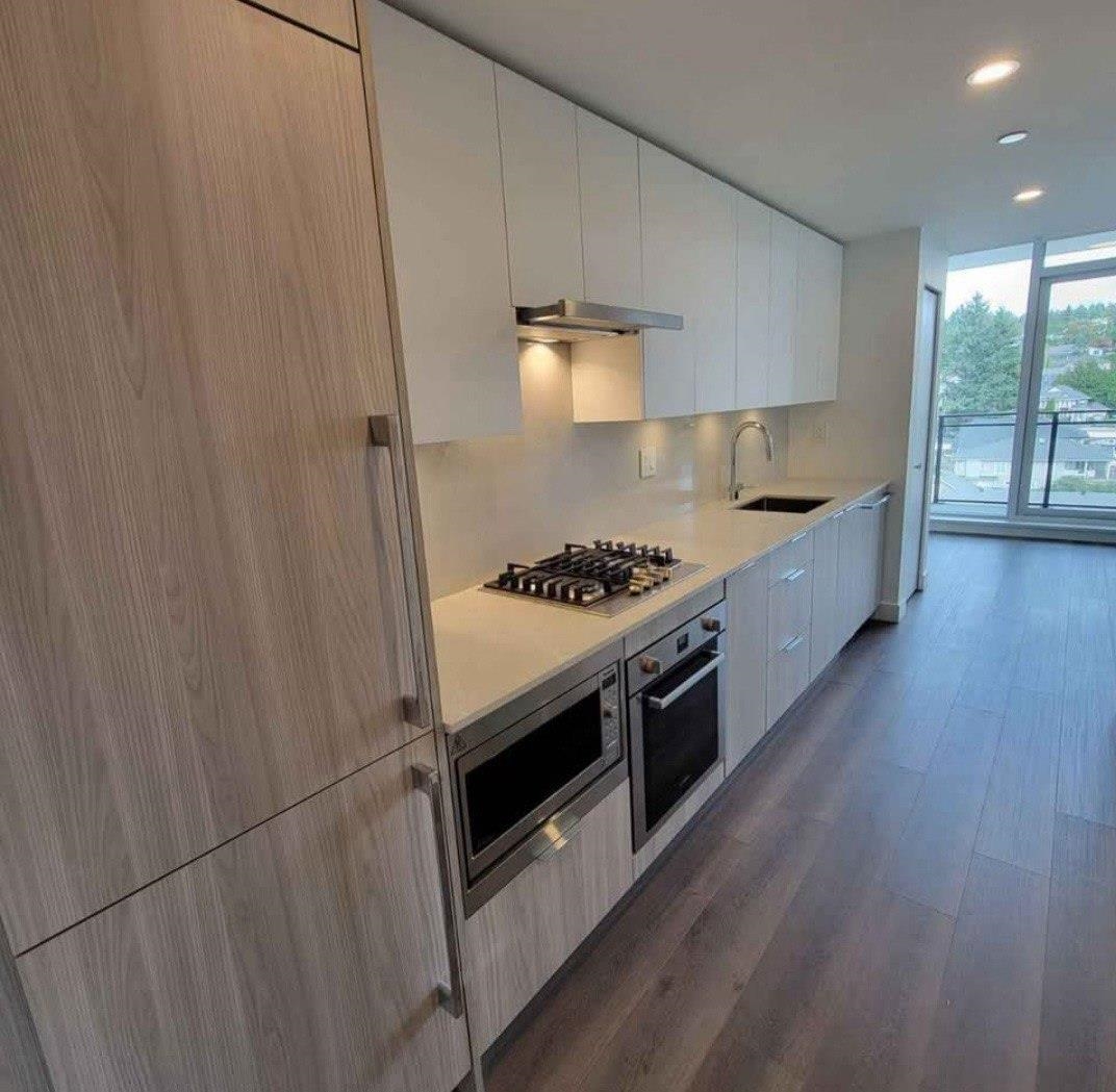 Breakfast Nook Photo of 1008 901 Lougheed Highway, Coquitlam, BC