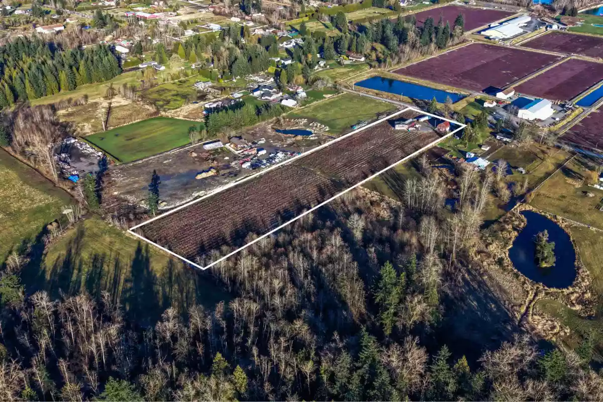 Garden / Landscaping Photo of 2157 224 Street, Langley, BC