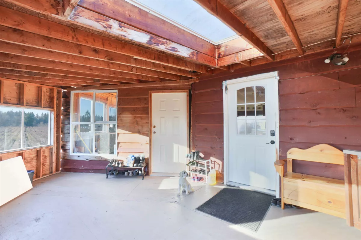 Kitchen Photo of 2157 224 Street, Langley, BC