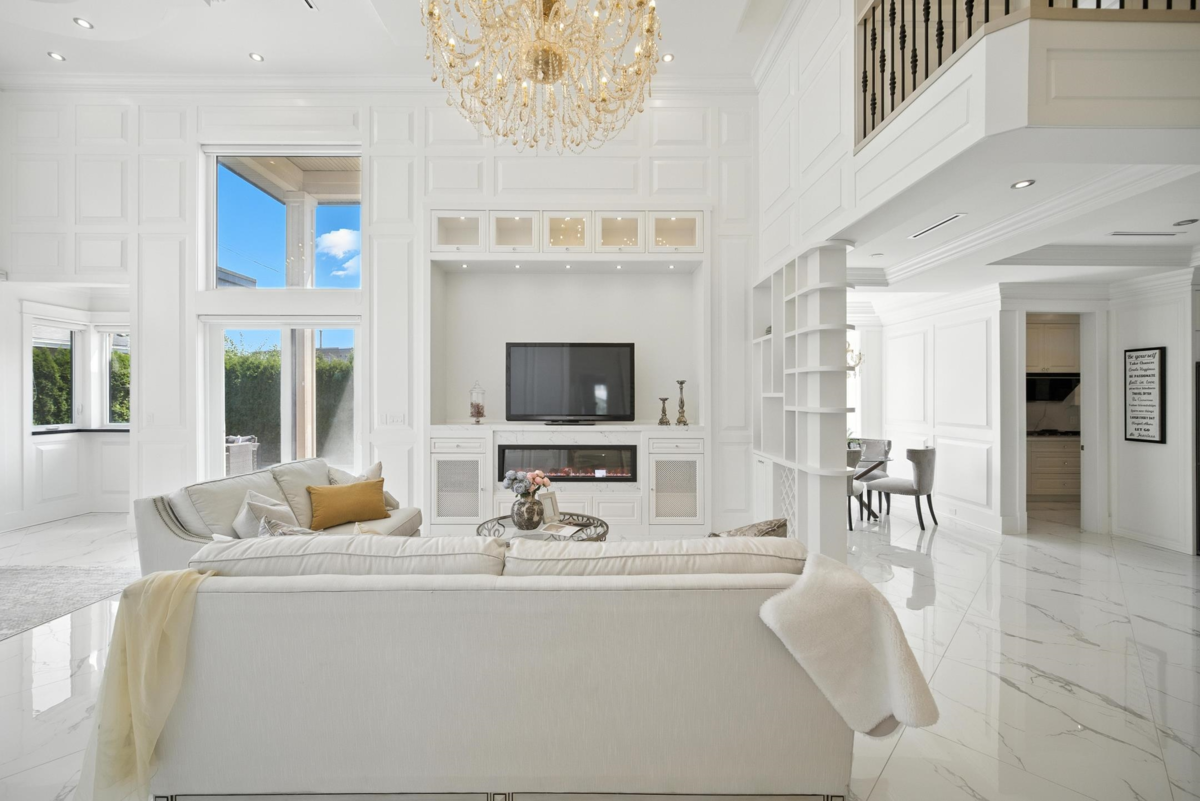 Kitchen Island Photo of 11440 Sealord Road, Richmond, BC