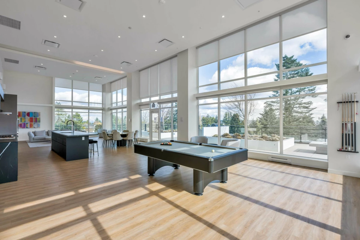 Dining Area Photo of 707 1526 Finlay Street, White Rock, BC