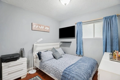 Bedroom 3 Photo of 7334 Alder Street, Mission, BC