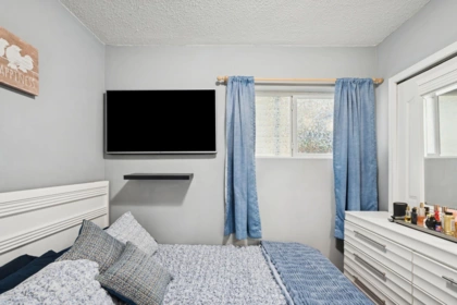 Bedroom 4 Photo of 7334 Alder Street, Mission, BC