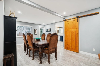 Kitchen Photo of 7334 Alder Street, Mission, BC