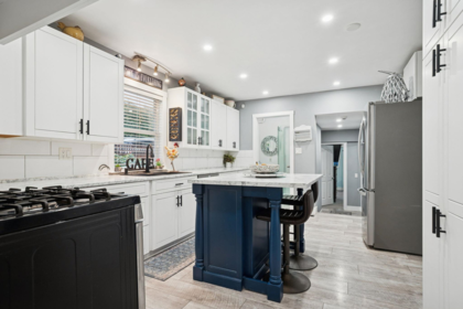 Pantry Photo of 7334 Alder Street, Mission, BC