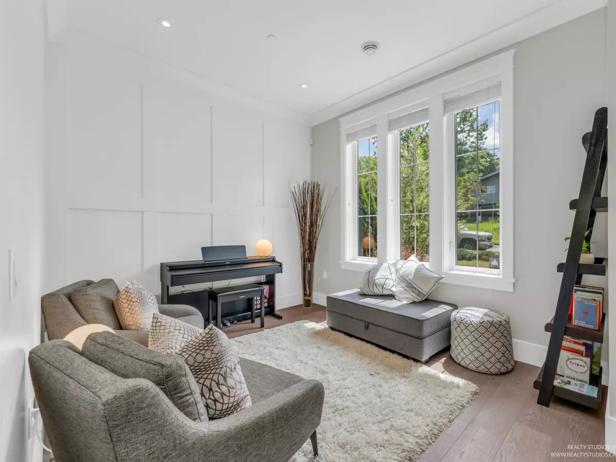 Family Room Photo of 2177 E 20th Avenue, Vancouver, BC
