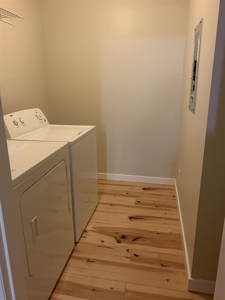 Kitchen Island Photo of 206 2350 Westerly Street, Abbotsford, BC