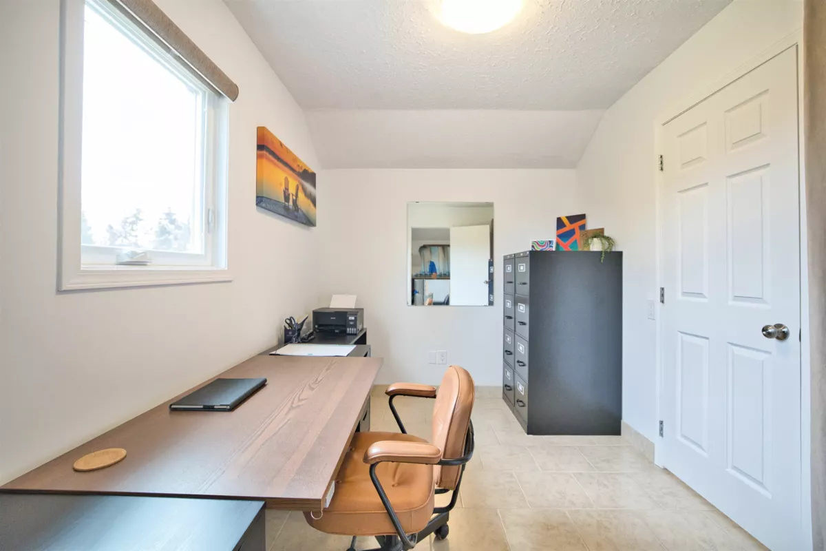 Loft / Bonus Room Photo of 13100 Bell Street, Mission, BC
