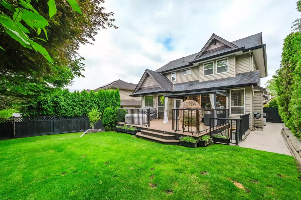 Community Amenities Photo (Clubhouse) of 5770 167a Street, Surrey, BC