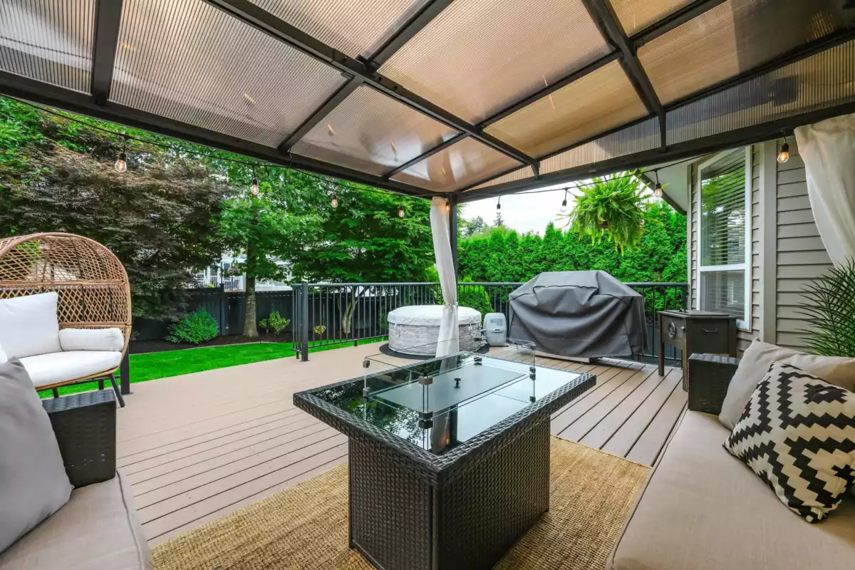 Hot Tub / Spa Photo of 5770 167a Street, Surrey, BC