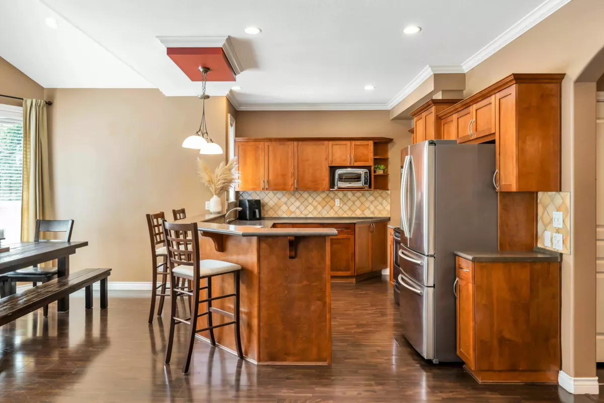 Kitchen Island Photo of 5770 167a Street, Surrey, BC