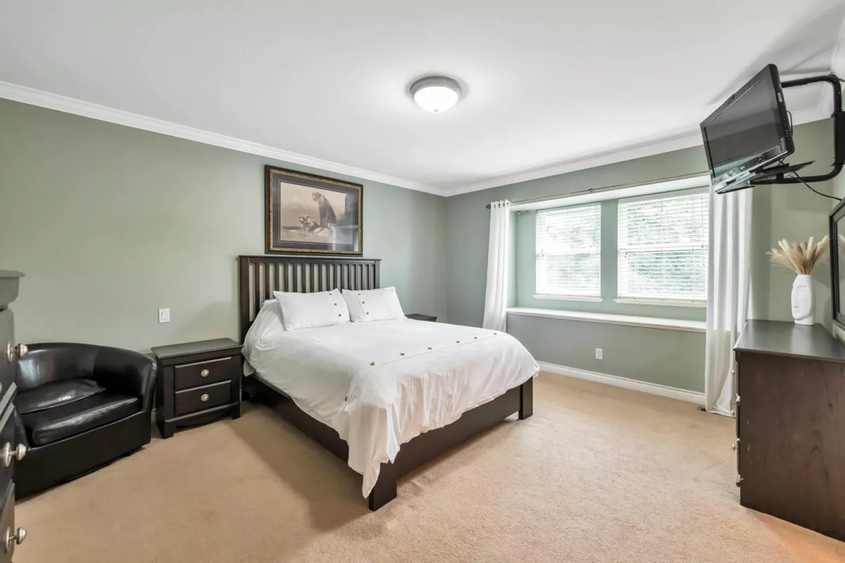 Loft / Bonus Room Photo of 5770 167a Street, Surrey, BC